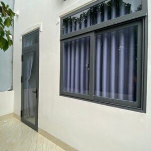 Cửa Sổ Lùa 2 Cánh Nhôm Xingfa