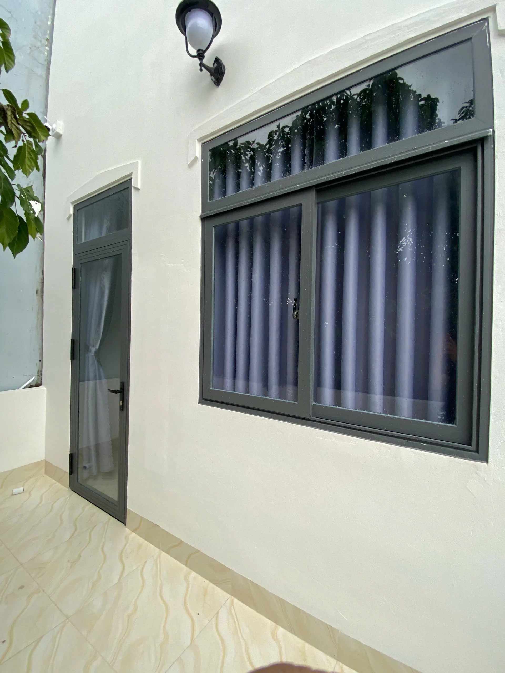 Cửa Sổ Lùa 2 Cánh Nhôm Xingfa