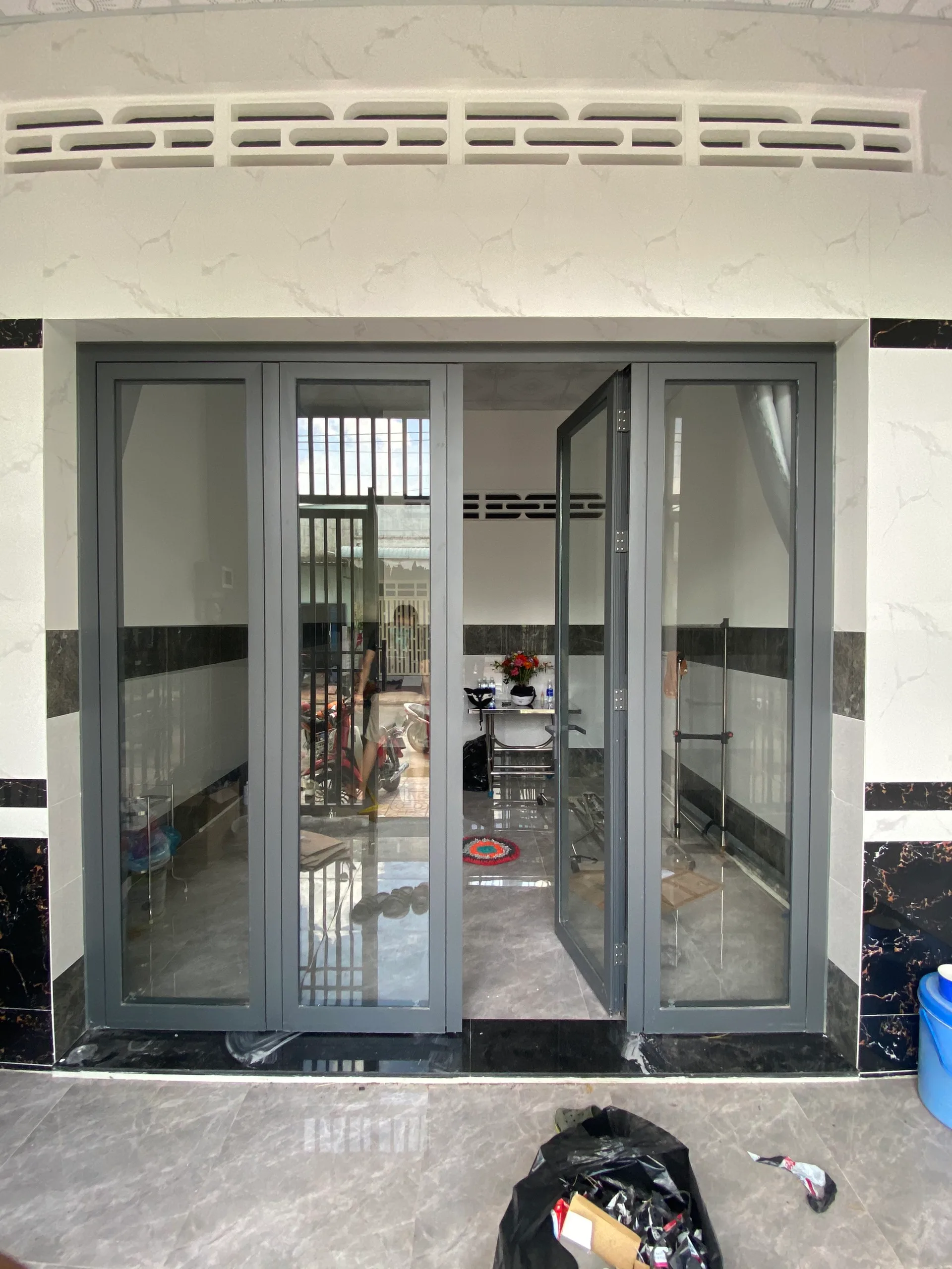 Cửa Nhôm Xingfa 4 Cánh Nan Dọc